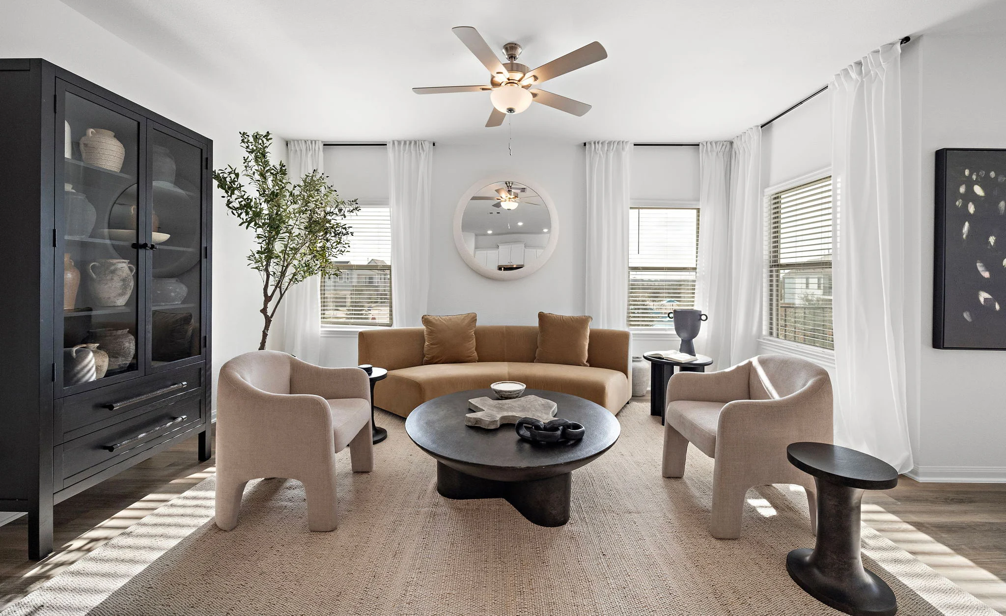 Maymont Reviews - The agent Barbara was very kind and patien...